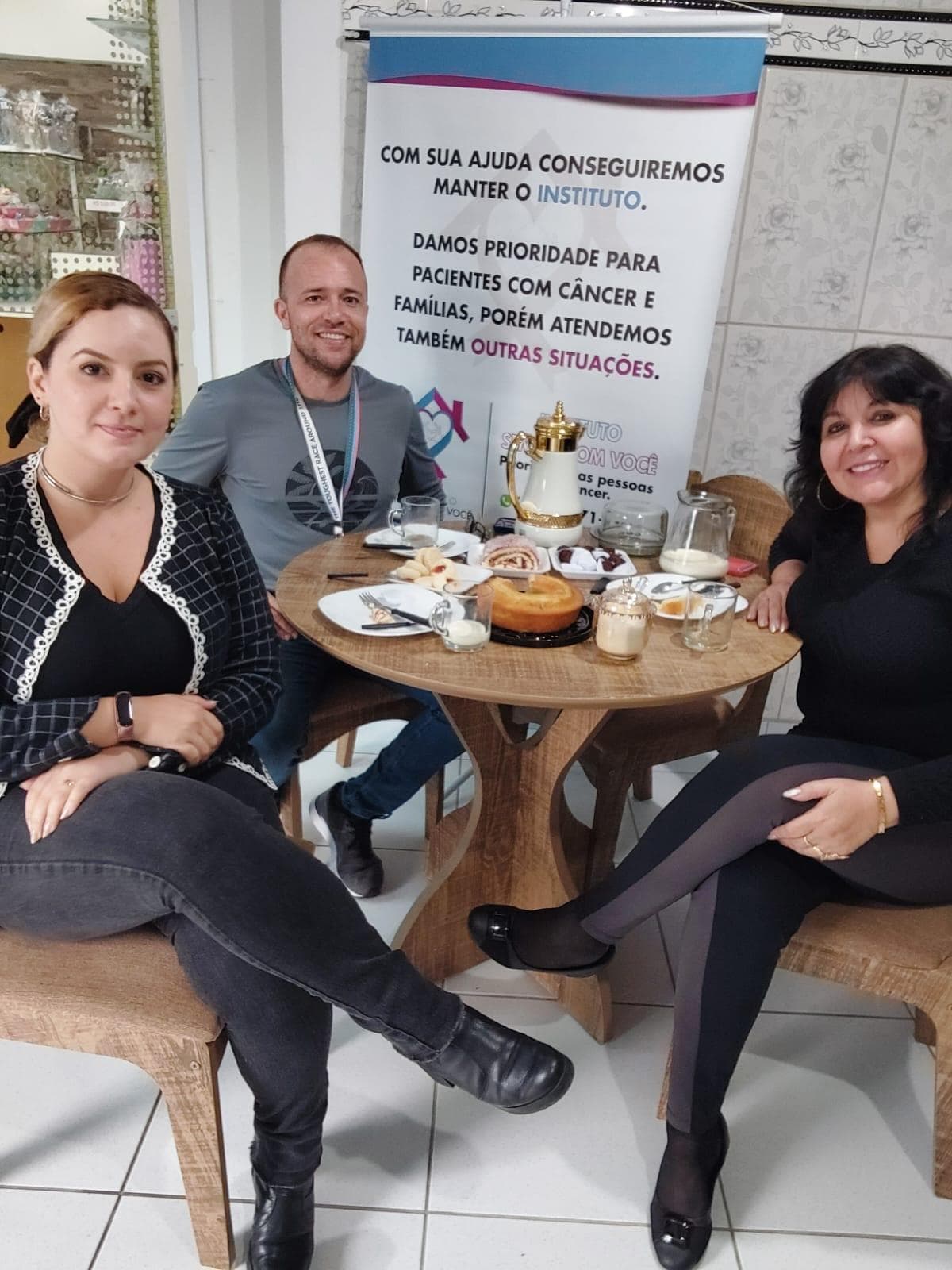 Encerramento da reunião com a CPMA com saldo positivo e novos pacientes