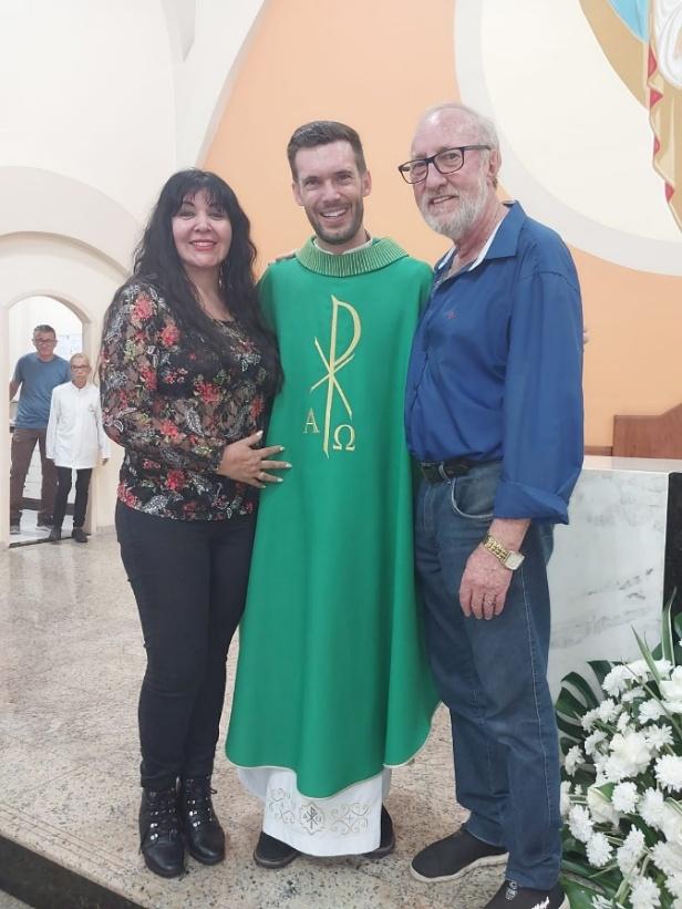 Alceu Roque celebrando sua recuperação com muita fé e alegria